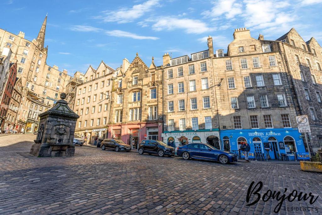 Spacious 2Br-2Ba - Grassmarket - Free Parking By Bonjour Residences Edinburgh Exteriér fotografie