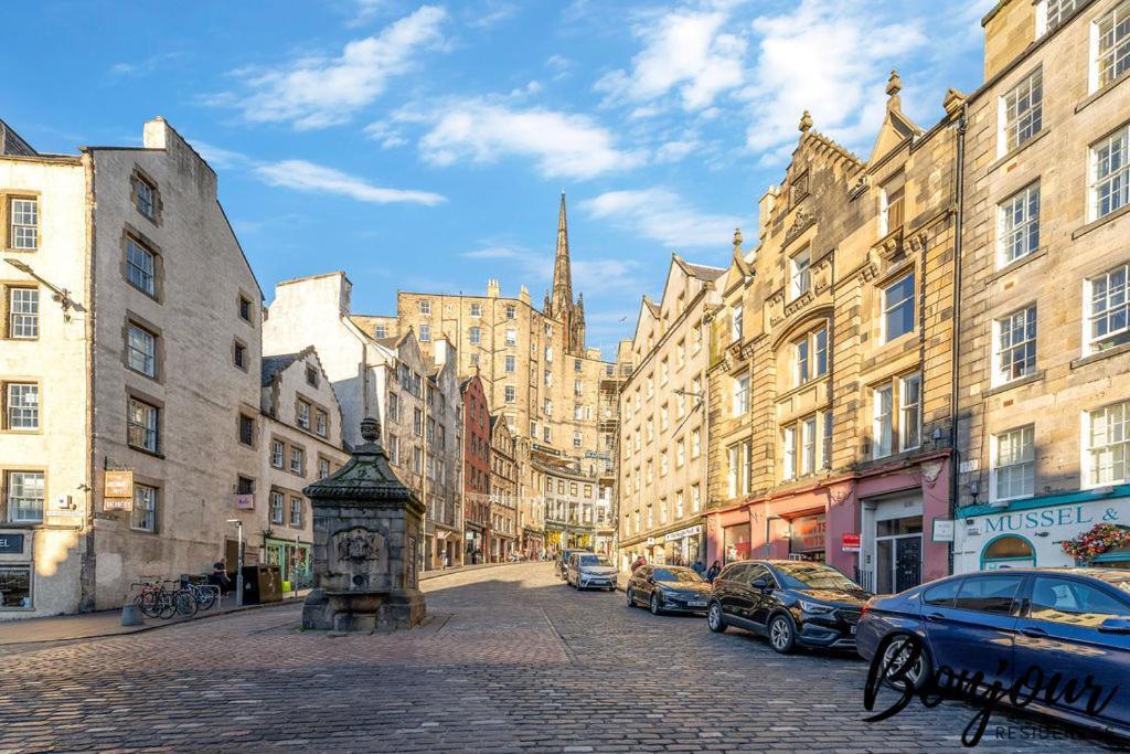 Spacious 2Br-2Ba - Grassmarket - Free Parking By Bonjour Residences Edinburgh Exteriér fotografie